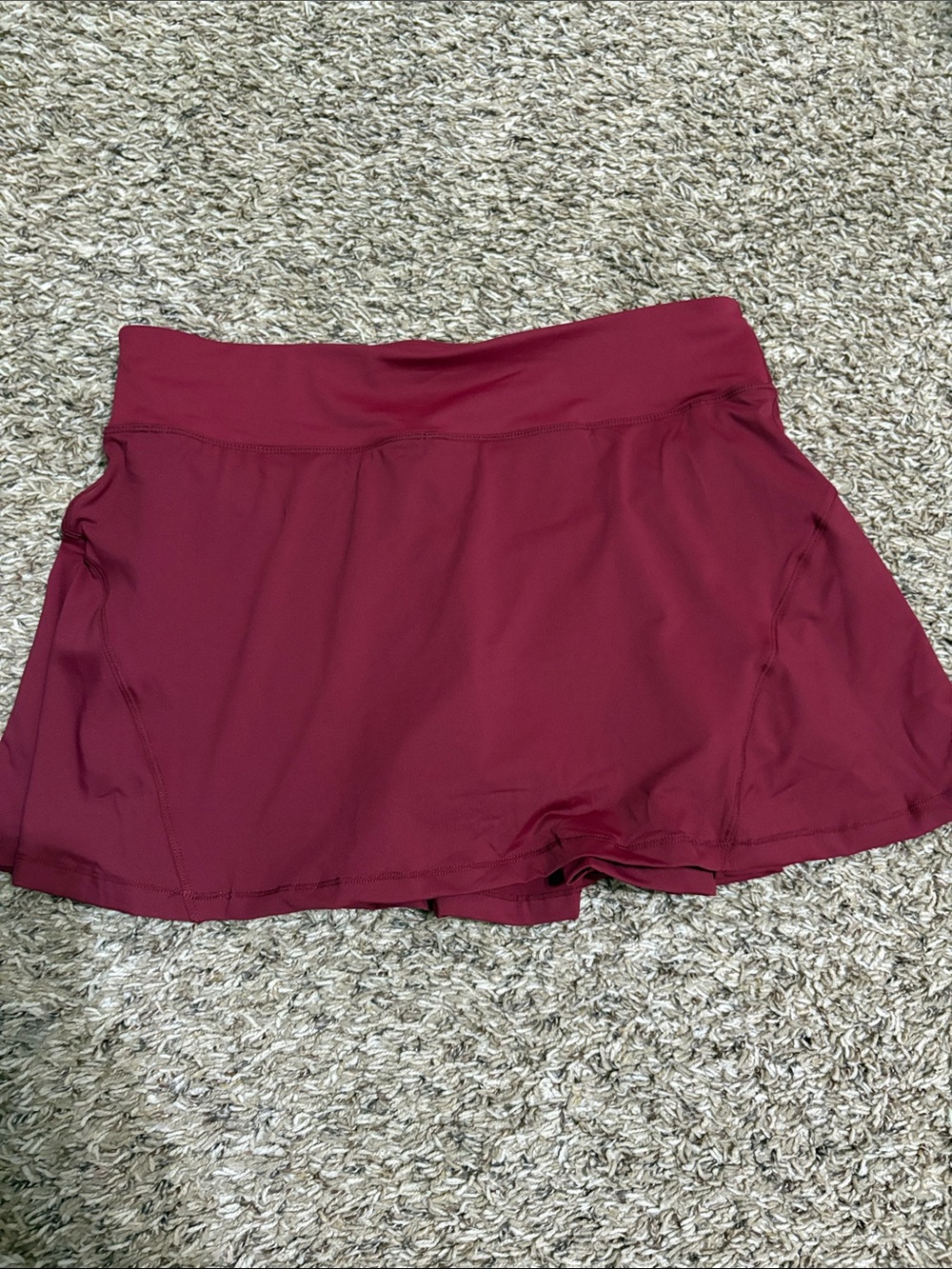 Women's Athletic Skort in Burgundy